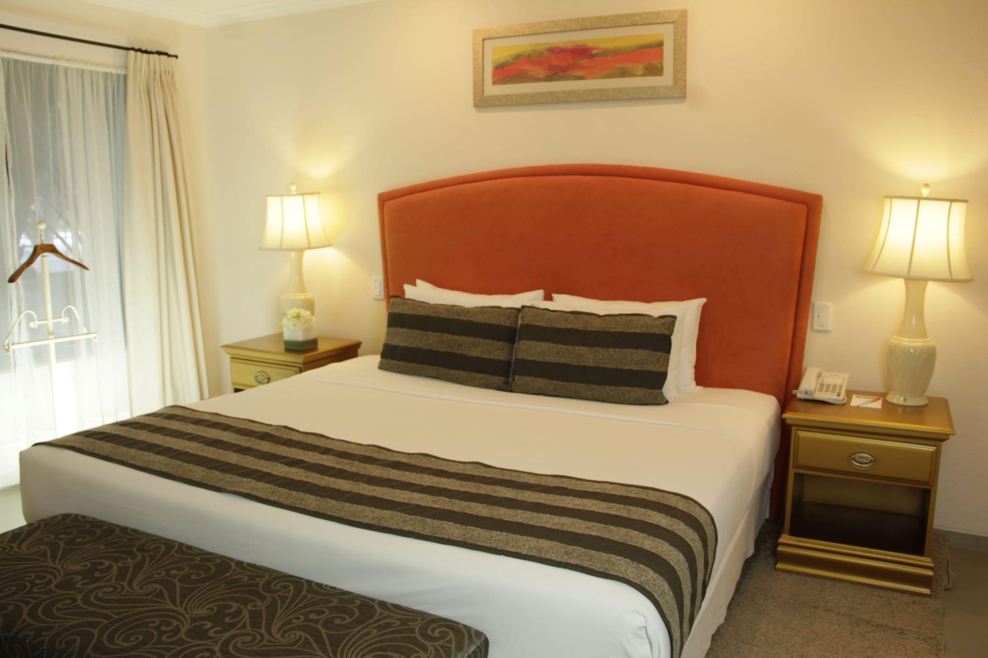 Buganvillas Hotel Suites Santa Cruz de La Sierra Ngoại thất bức ảnh