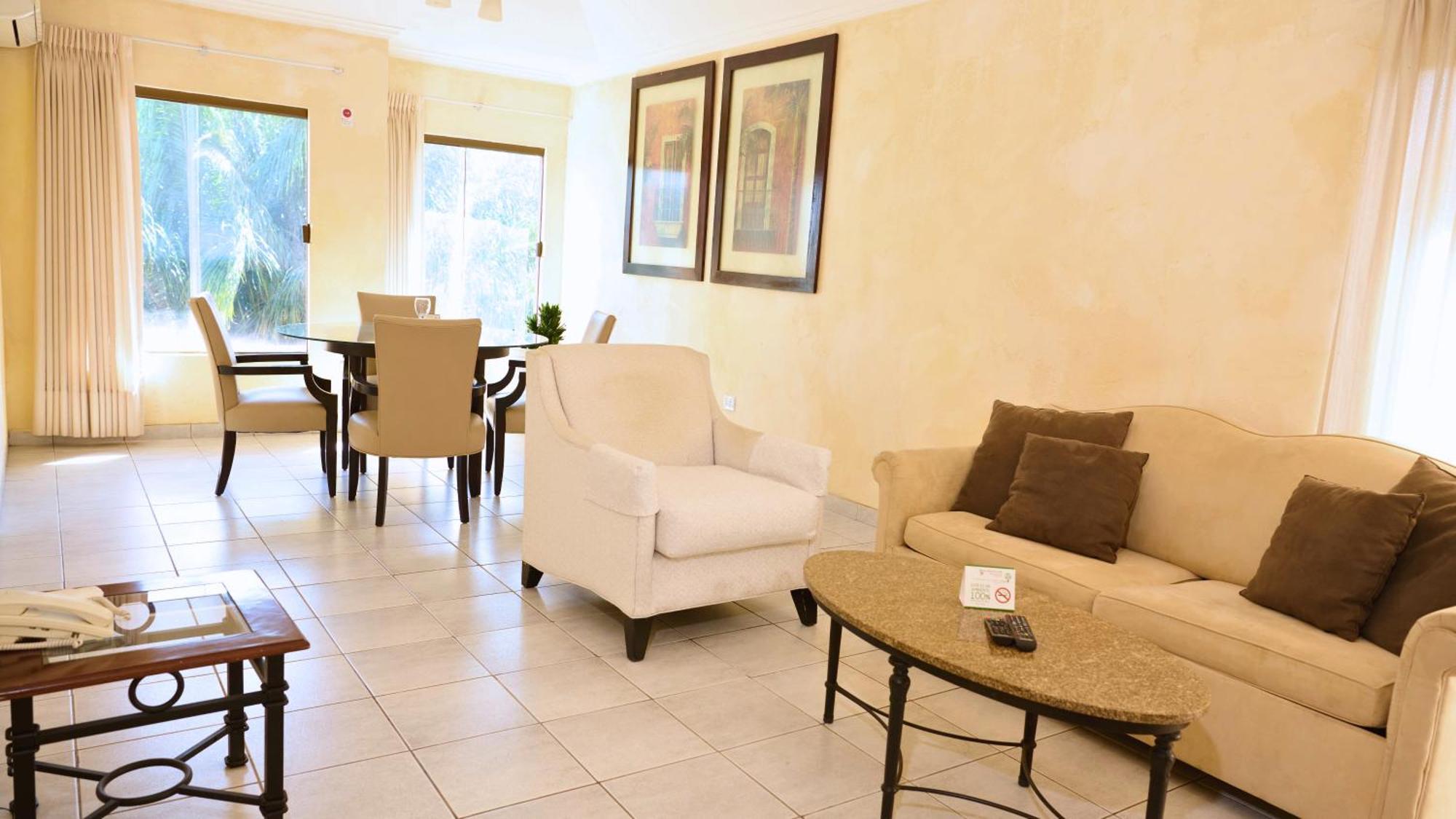 Buganvillas Hotel Suites Santa Cruz de La Sierra Ngoại thất bức ảnh