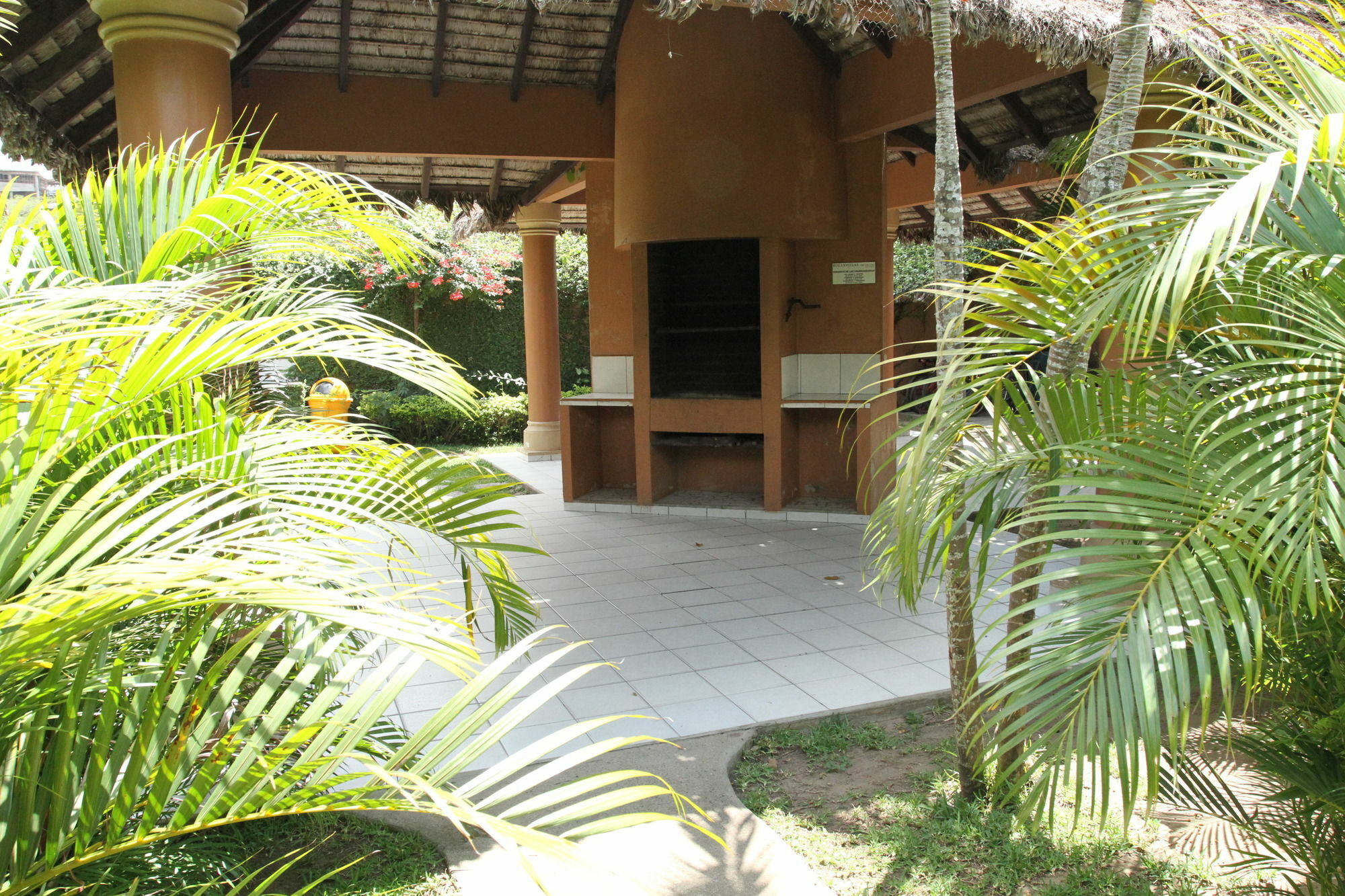 Buganvillas Hotel Suites Santa Cruz de La Sierra Ngoại thất bức ảnh